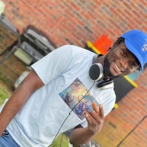 Meet your Posher, Djtmaxx